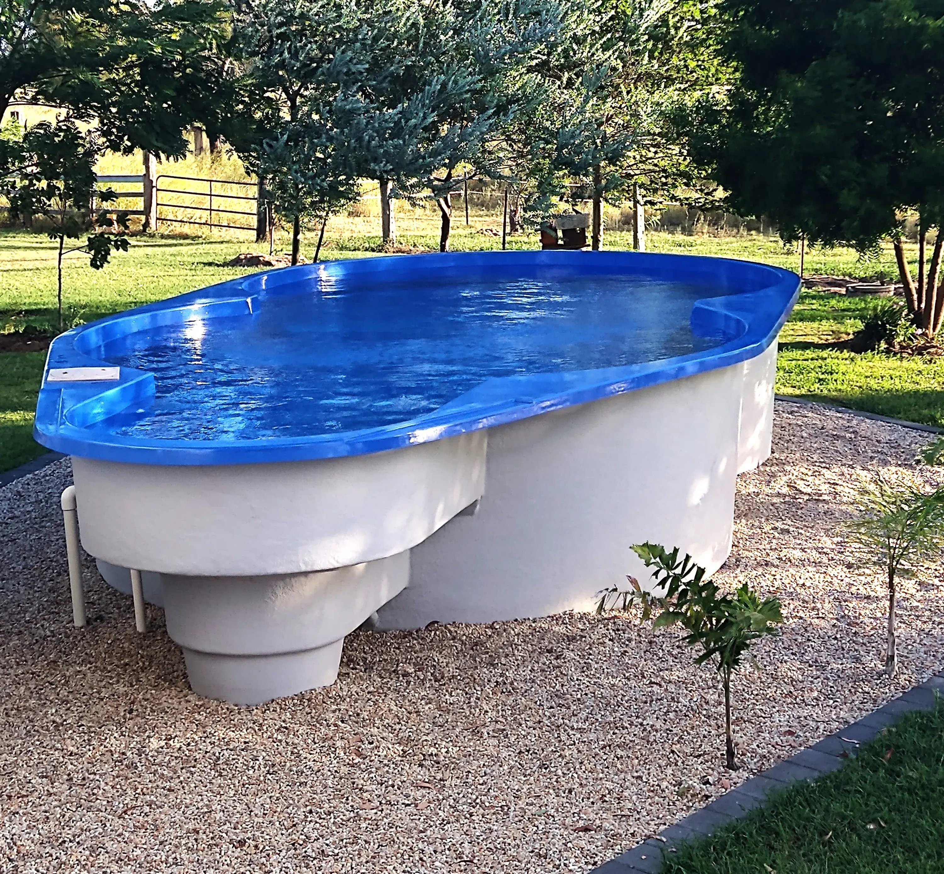 Kakadu Above Ground Fibreglass Pool  in AquaGuard-XTM Atlantic Shimmer  Finish